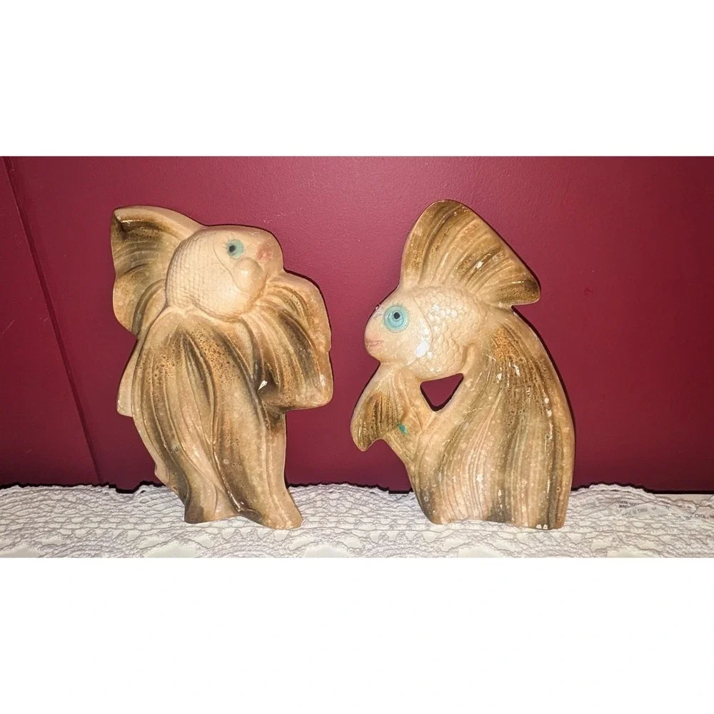 Miller Studio chalkware Angel fish wall plaques 60s Set Of 2 Plaster-Chipped